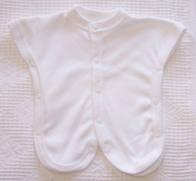 Picture of a NICU safe sleepsuit